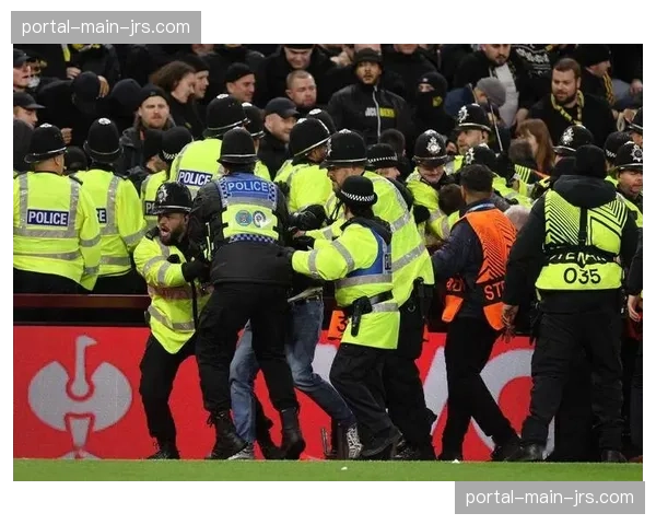 多名极端球迷组织成员因涉嫌暴力行为在比赛日被逮捕